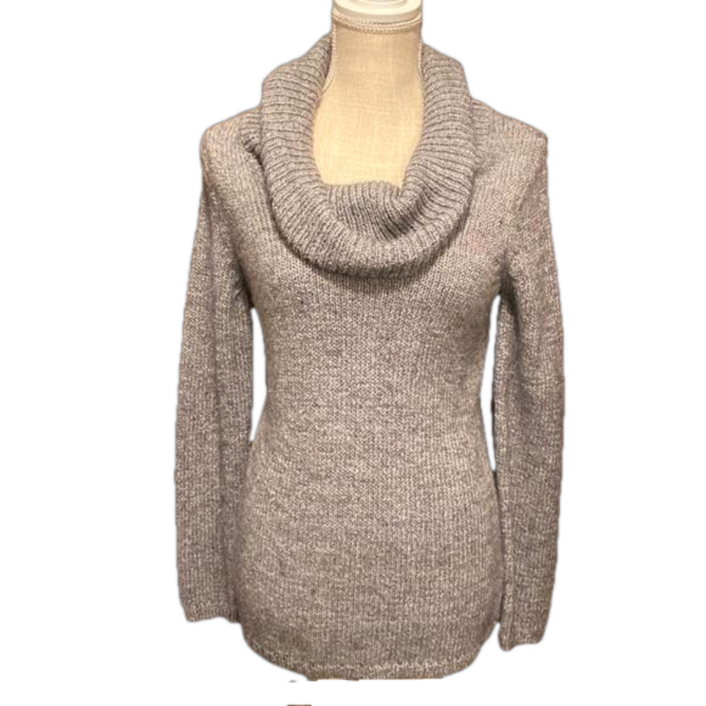 New York & Company cowl neck long sleeve gray sweater